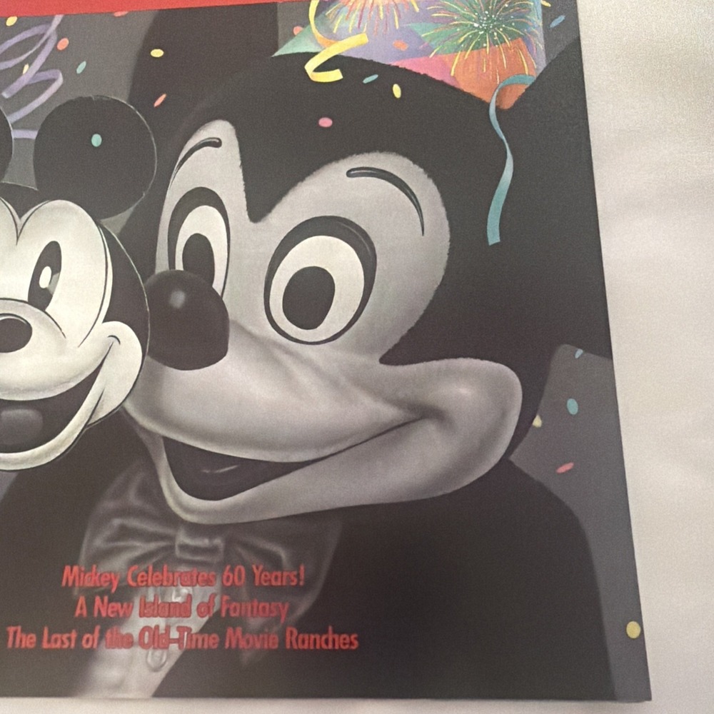 Summer 1988 Vintage DISNEY NEWS MAGAZINE Mickey Mouse FIREWORKS Discovery Island - Picture 5 of 11